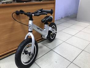 Велобег VNC  Neon 12" 